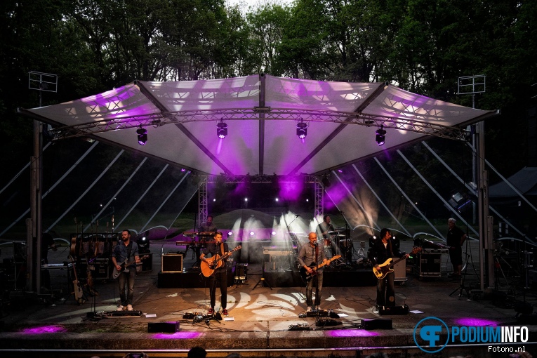 K's Choice op K's Choice - 06/05 - Amsterdamse Bostheater foto