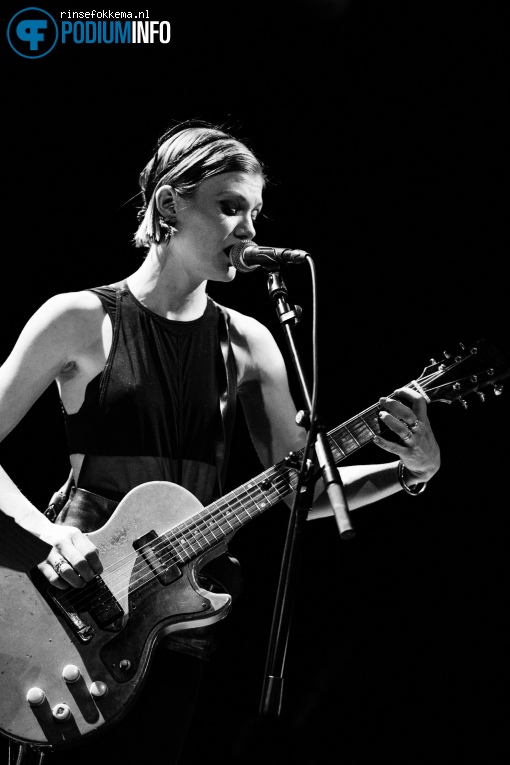 Trixie Whitley op Trixie Whitley - 03/05 - Lantarenvenster foto