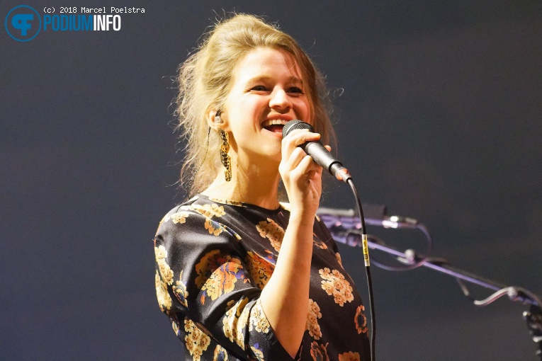 Selah Sue op Selah Sue - 11/04 - Tivoli Vredenburg foto