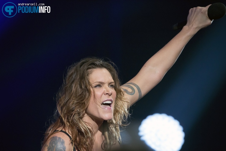 Beth Hart op Beth Hart - 12/05 - Ziggo Dome foto