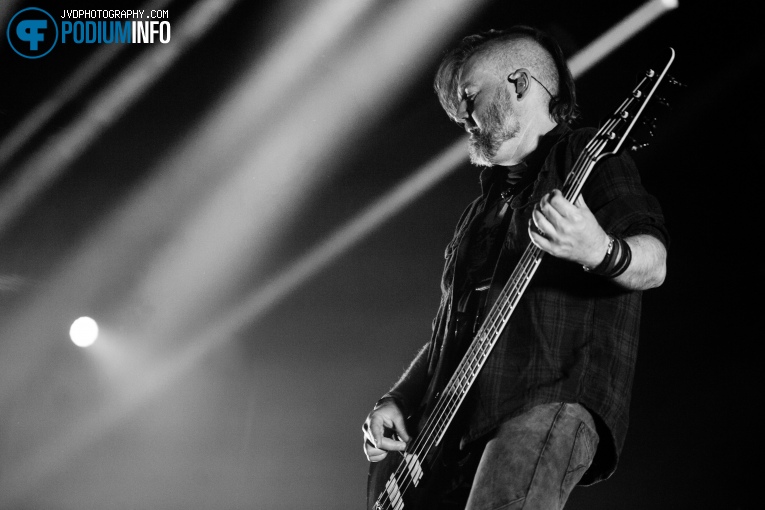 Seether op Seether - 15/5 - TivoliVredenburg foto