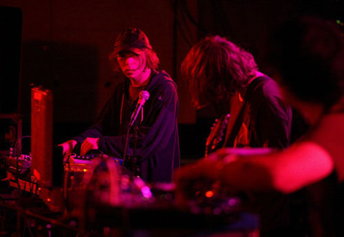 Black Dice op Motel Mozaique 2004 foto
