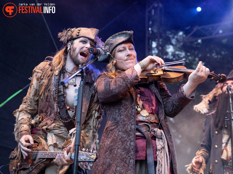 Ye Banished Privateers op Wave Gotik Treffen 2018 foto