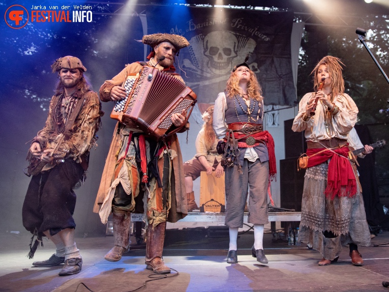 Ye Banished Privateers op Wave Gotik Treffen 2018 foto
