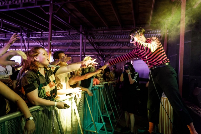 Yungblud op Dauwpop 2018 foto