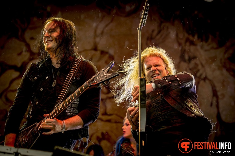 Arch Enemy op Fortarock Vrijdag 2018 foto