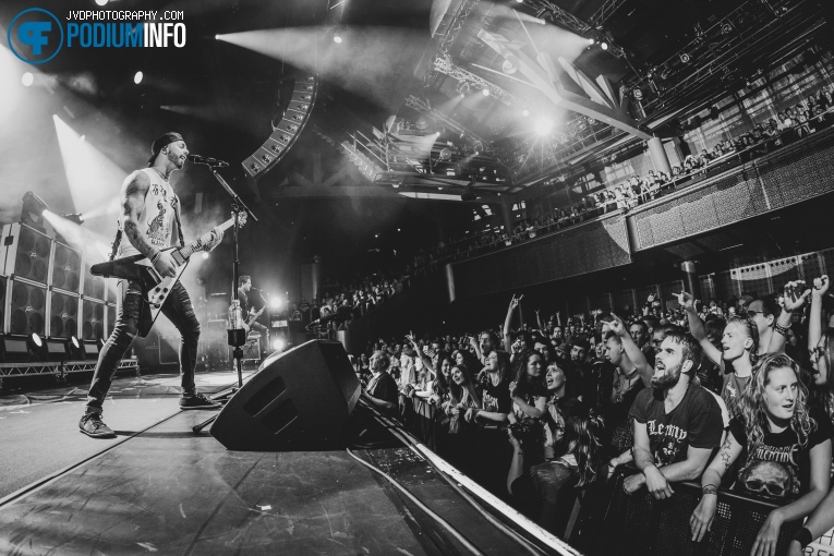 Bullet For My Valentine op Bullet For My Valentine - 4/6 - TivoliVredenburg foto