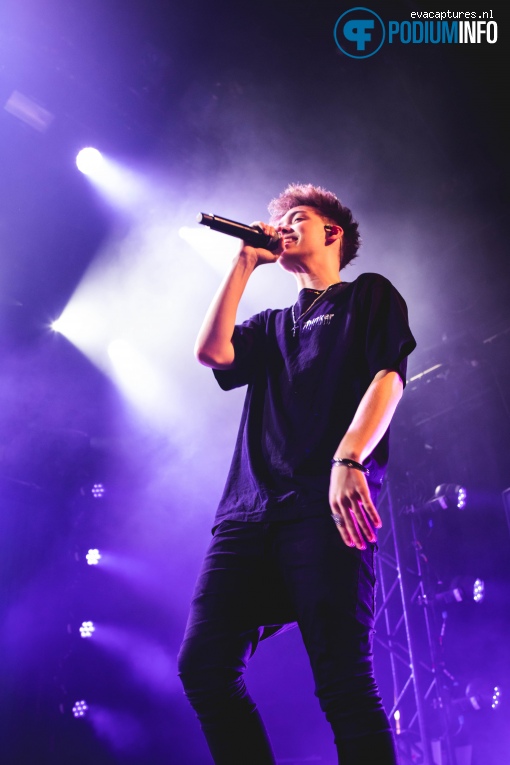 Why Don't We op Why Don't We - 5/6 - Melkweg foto