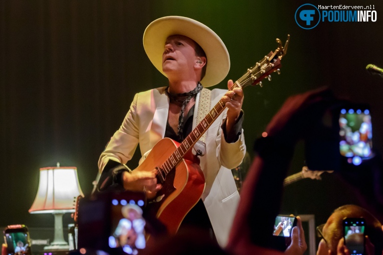 Kiefer Sutherland op Kiefer Sutherland - 08/06 - TivoliVredenburg foto