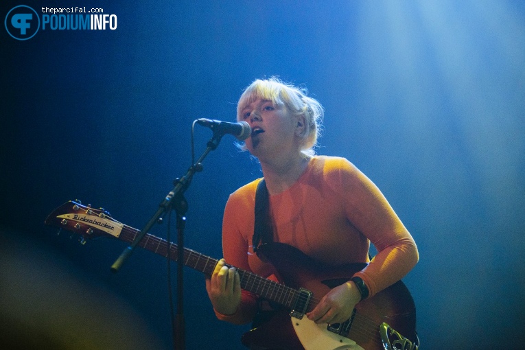 Loose Tooth op Courtney Barnett - 31/05 - TivoliVredenburg foto