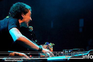 Air Traffic op Air Traffic - 27/2 - Tivoli foto