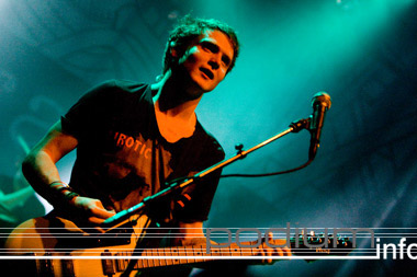 Air Traffic op Air Traffic - 27/2 - Tivoli foto