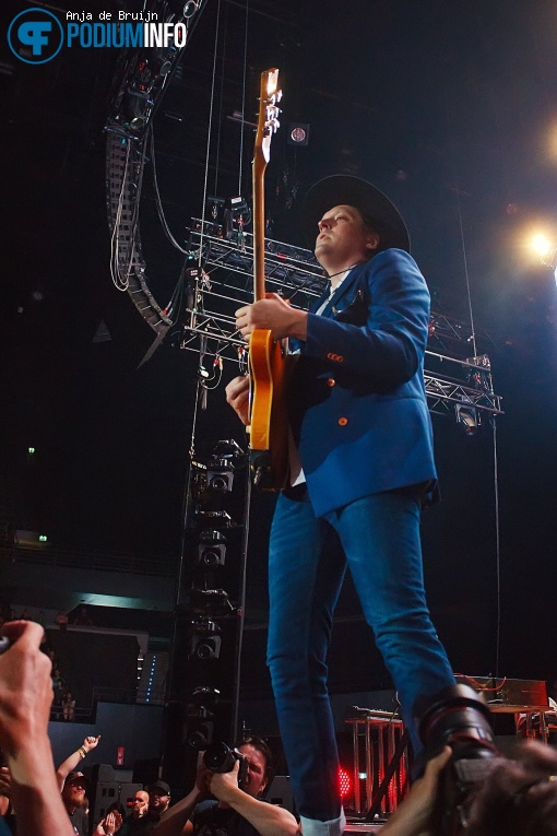 Arcade Fire op Arcade Fire - 11/06 - Ahoy foto