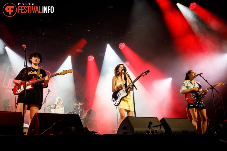 Hinds op Best Kept Secret 2018 - dag 3 foto