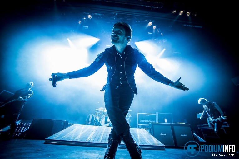 Shinedown op Shinedown - 12/6 - Hedon foto