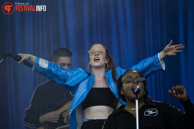 Jess Glynne op Pinkpop 2018 - vrijdag foto