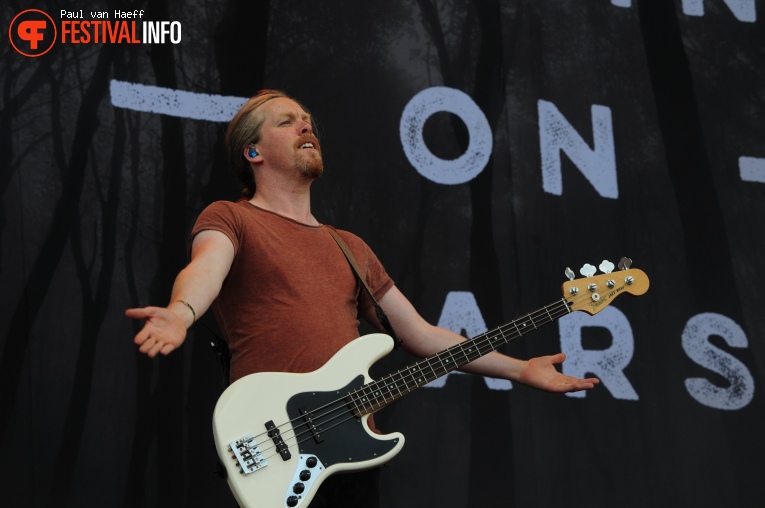 Walking On Cars op Pinkpop 2018 - zaterdag foto