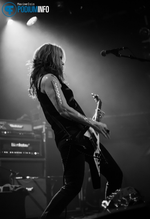 L7 op L7 - 15/06 - Melkweg foto