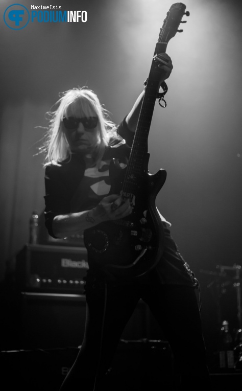 L7 op L7 - 15/06 - Melkweg foto