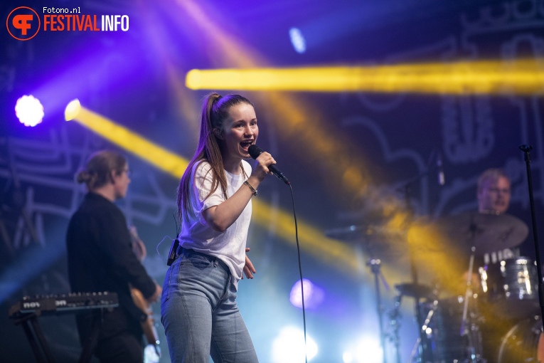 Sigrid op Pinkpop 2018 - Zondag foto