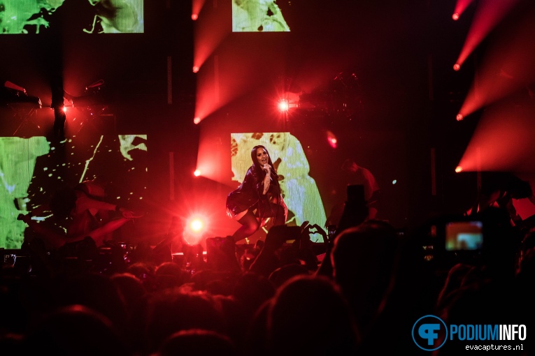 Demi Lovato op Demi Lovato - 18/06 - AFAS Live foto