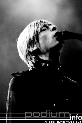 Kula Shaker op Kula Shaker - 2/3 - Effenaar foto