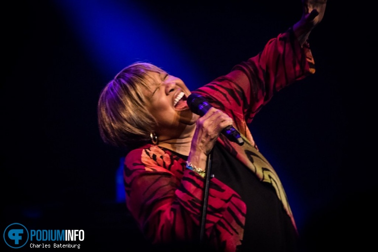 Mavis Staples op Mavis Staples - 04/07 - Rotterdamse Schouwburg foto