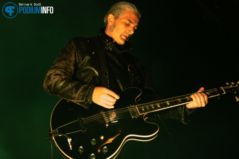 Black Rebel Motorcycle Club op Black Rebel Motorcycle Club - 04/07 - TivoliVredenburg foto