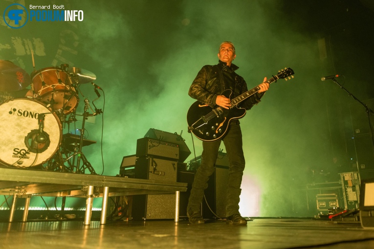Black Rebel Motorcycle Club op Black Rebel Motorcycle Club - 04/07 - TivoliVredenburg foto