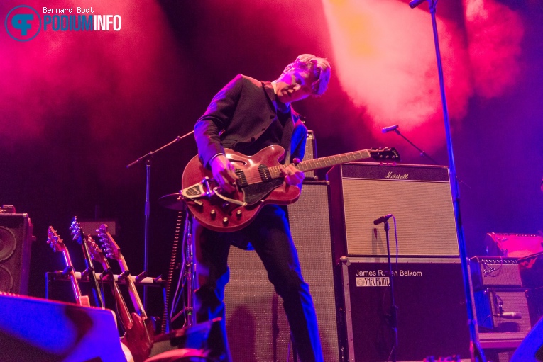 Sheverine op Black Rebel Motorcycle Club - 04/07 - TivoliVredenburg foto