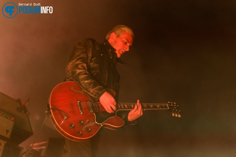 Black Rebel Motorcycle Club op Black Rebel Motorcycle Club - 04/07 - TivoliVredenburg foto