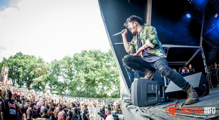 Crossfaith op Graspop Metal Meeting 2018 - Zaterdag foto