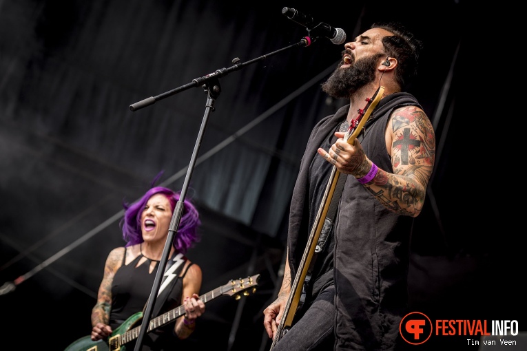 Skillet op Graspop Metal Meeting 2018 - Zaterdag foto