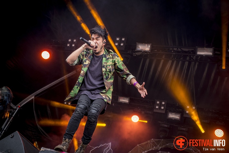 Crossfaith op Graspop Metal Meeting 2018 - Zaterdag foto