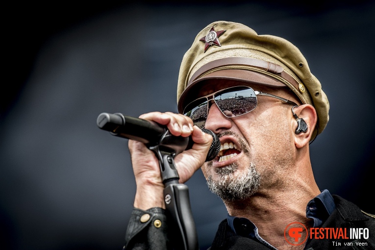 Eisbrecher op Graspop Metal Meeting 2018 - Zondag foto