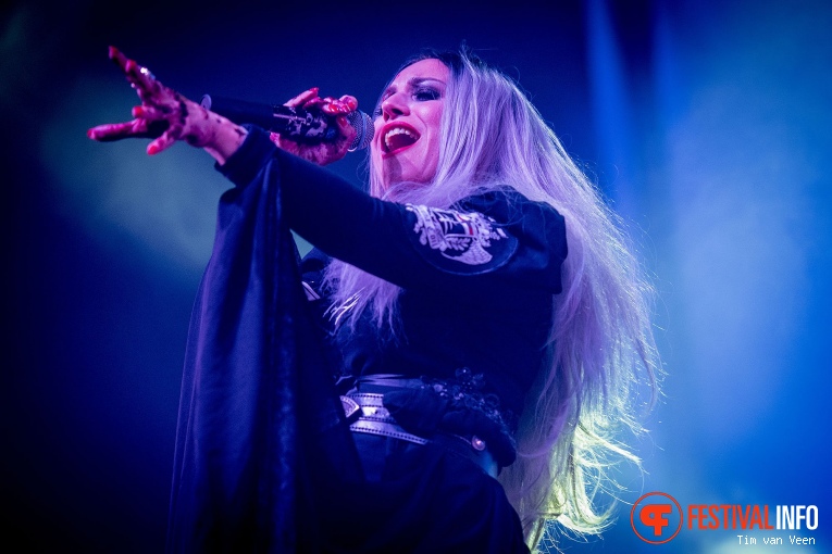 Lacuna Coil op Graspop Metal Meeting 2018 - Zondag foto