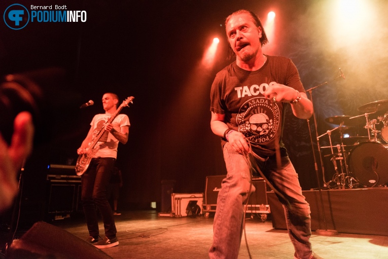 Dead Cross op Dead Cross - 26/06 - Effenaar foto