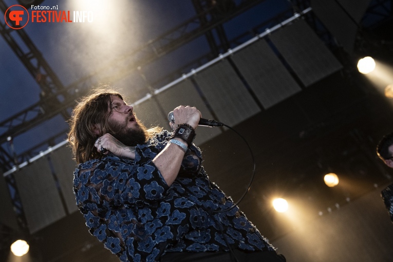 Rival Sons op Down The Rabbit Hole 2018 - Vrijdag foto