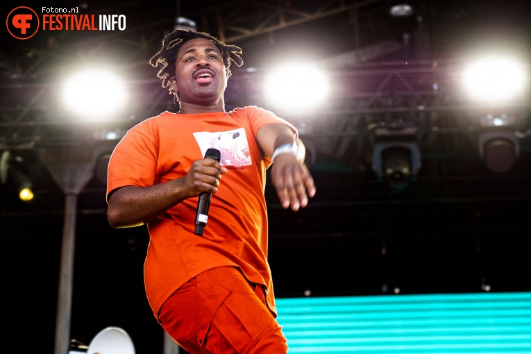 Sampha op Down The Rabbit Hole 2018 - Zaterdag foto