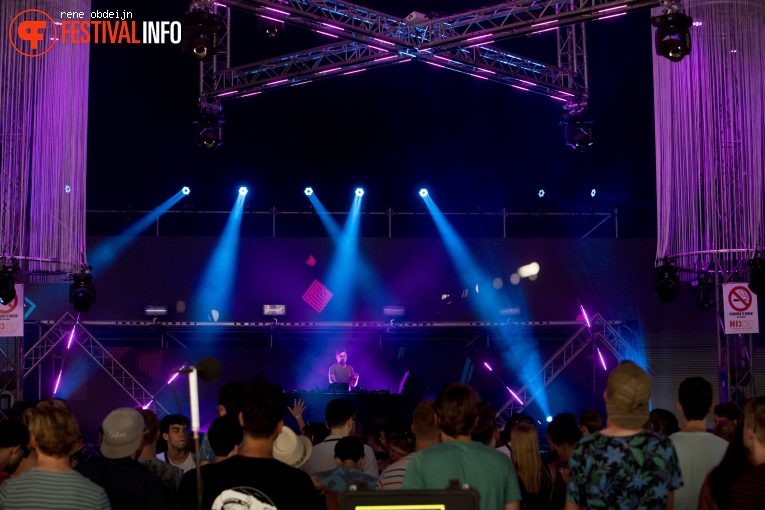 Flight Facilities op We Are Electric 2018 foto