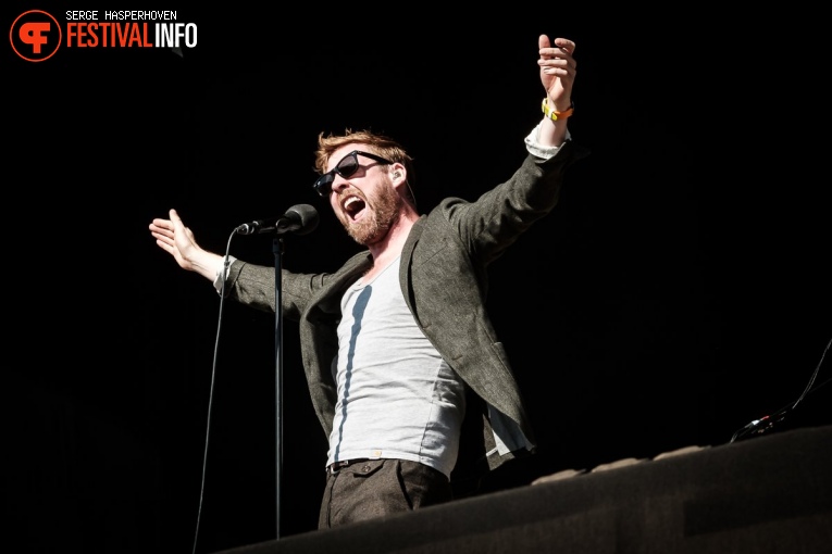 Kaiser Chiefs op Zwarte Cross 2018 - Zaterdag foto