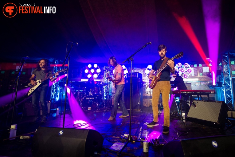 Foto Melange op Welcome To The Village 2018 - donderdag