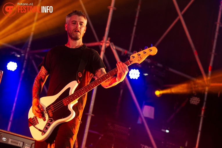 Bitch Falcon op Welcome To The Village 2018 - Vrijdag foto