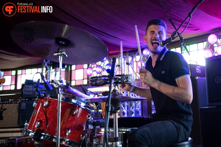 Equal Idiots op Welcome To The Village 2018 - Vrijdag foto