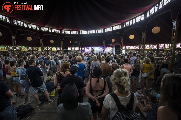 Luke Sital-Singh op Welcome To The Village 2018 - zondag foto