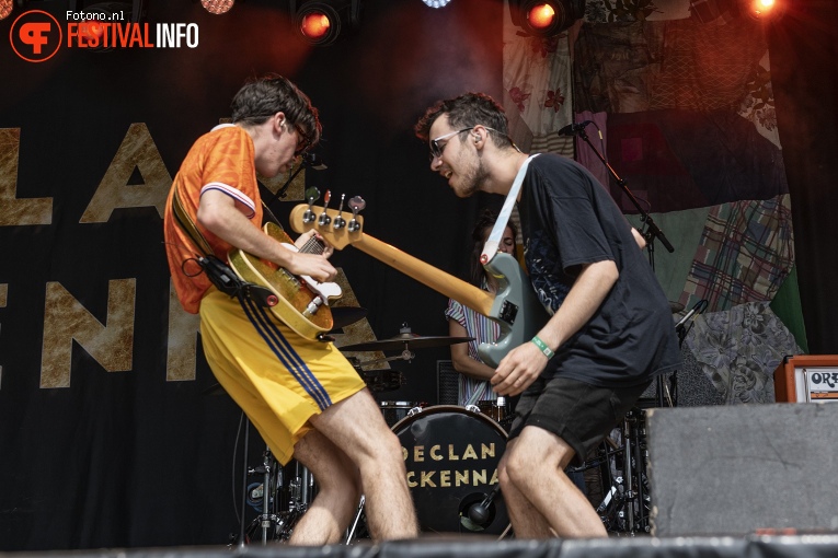 Declan McKenna op Welcome To The Village 2018 - zondag foto