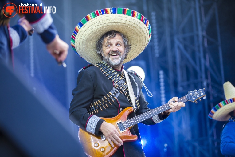 Emir Kusturica & No Smoking Orchestra op Paleo Festival 2018 foto