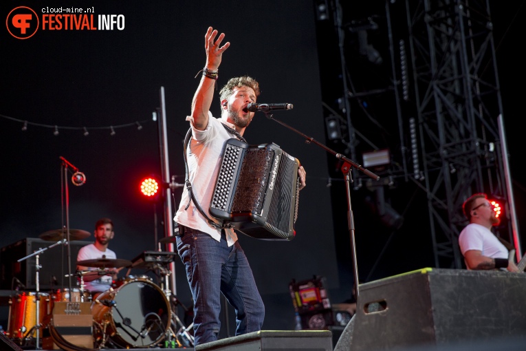 Claudio Capéo op Paleo Festival 2018 foto