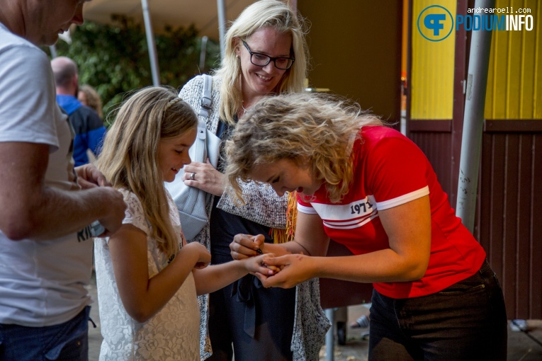 Judy Blank op Heather Nova - 5/8 - Openluchttheater Caprera foto