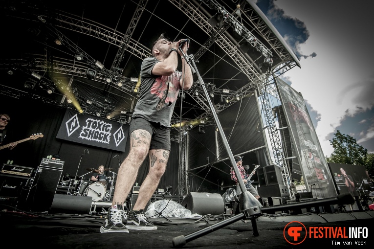 Toxic Shock op Into The Grave 2018 Vrijdag foto